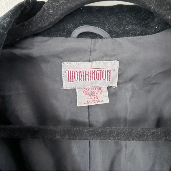 Vintage Worthington Women’s Velvet Blazer - Picture 4 of 10